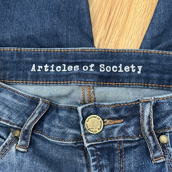 Articles of Society Ripped Skinny Jeans - Picture 5 of 5